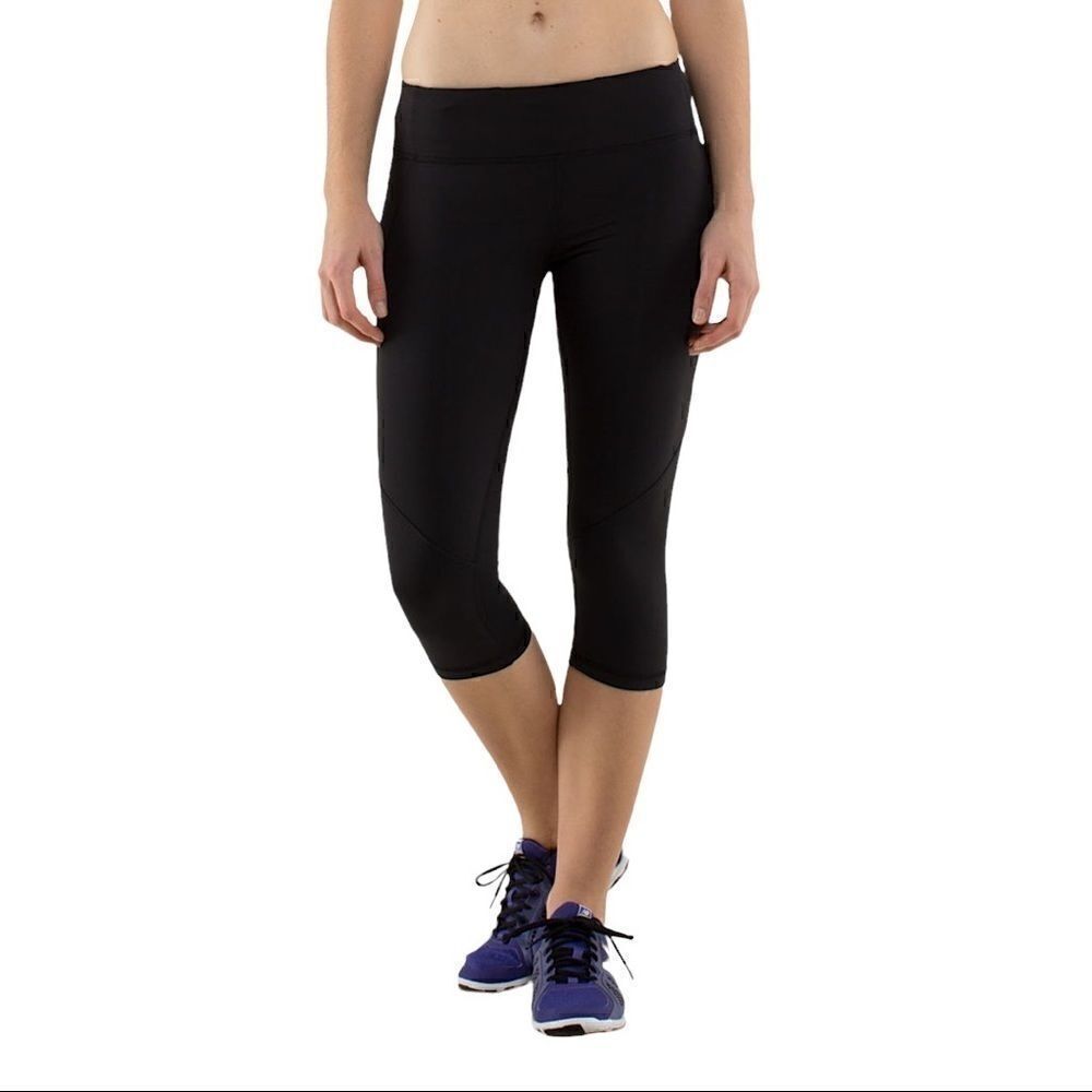 Lululemon Run: Mod Moves Crop - Picture 2 of 12
